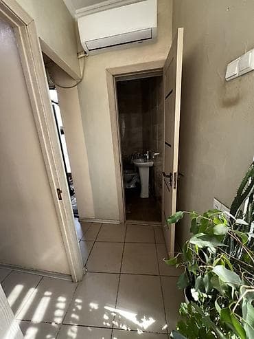 Аренда коммерческой недвижимости: Сдаю помещение для бьюти‑услуг в действующем салоне, можно под другой — 2