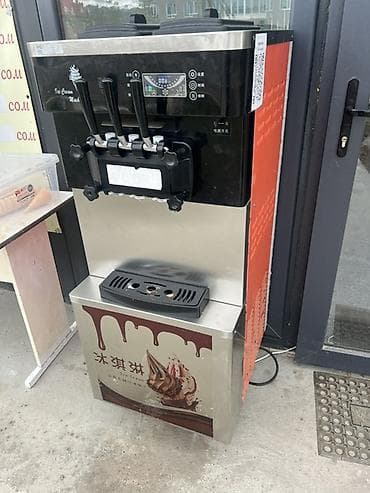 кованные элементы: Профессиональная фризерная машина для мягкого мороженого — 1