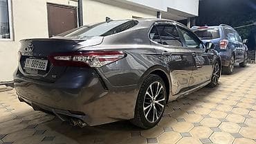 chevrolet comaro: Toyota Camry: 2019 г., 2.5 л, Автомат, Бензин, Седан — 3