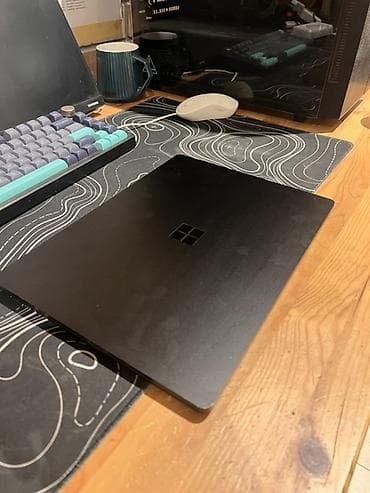 Ноутбуки Microsoft: Microsoft Surface 3 13,5 16/256 - Цвет: чёрный (матовый) - Корпус — 3