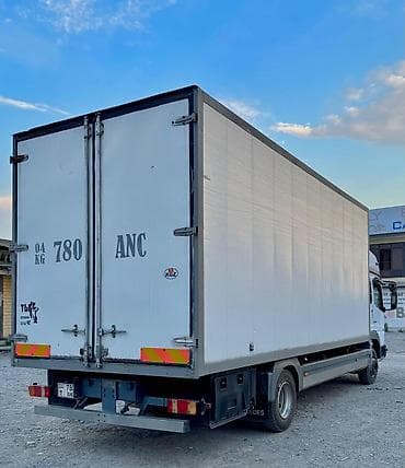 Унаа: Грузовик Mercedes‑Benz Atego 818, тентованный фургон. Основные — 7