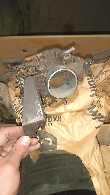 отражатель фар: Бензиновый мотор Honda 2000 г., 1.8 л, Б/у, Оригинал, Япония — 8