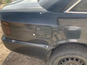 Audi 100: 1994 г., 2.6 л, Механика, Бензин, Седан