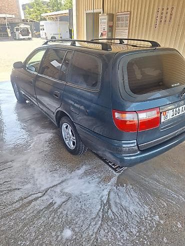 бутка машина: Toyota Caldina: 1997 г., Механика, Бензин, Универсал — 5