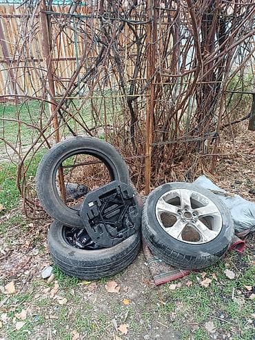 235 45 17 шины: Колеса в сборе 215 / 55 / R 17, Всесезонная, Б/у, Легковые, Литые, отверстий - 5 — 1