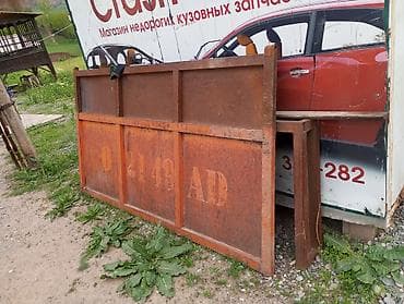 Металлические ворота/створки с рамой и усиливающими рёбрами -