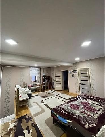 elegance stroy: Просторный частный дом с большим навесом и вымощенным двором. - Два — 10