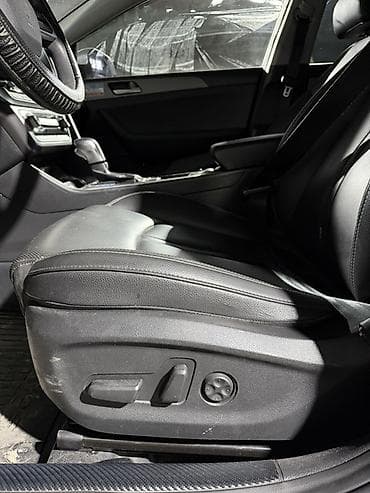яркие: Hyundai Sonata: 2019 г., Автомат, Бензин, Седан — 10