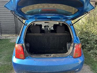 vin code: Toyota Ist: 2002 г., 1.5 л, Автомат, Бензин — 4