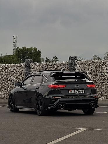 bcd com: Kia Ceed GT: 2019 г., 1.6 л, Автомат, Бензин, Хэтчбэк — 8