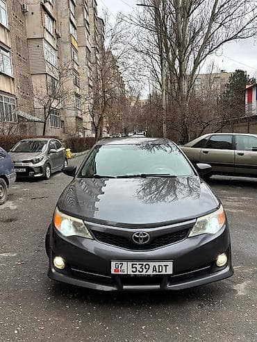 prius v: Toyota Camry: 2013 г., 2.5 л, Автомат, Бензин, Седан — 1