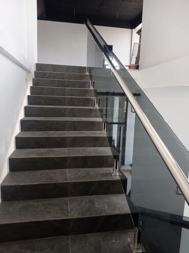 нержавейки столы: Лестница, Перилаограждение перегородка, двери — 19