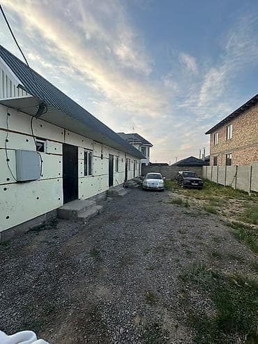 бишкек восток 5: Сдается студия квартира гостиничного типа, душ туалет внутри, по — 7