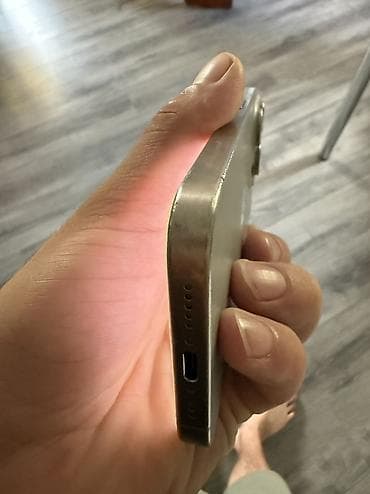 Техника и электроника: IPhone 15 Pro, Б/у, 88 % — 3