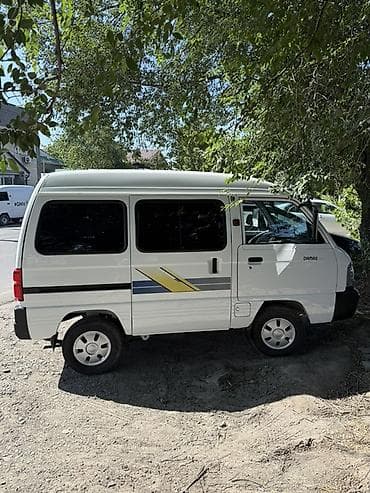 Унаа: Daewoo Damas: 2025 г., 0.8 л, Кол менен иштөөчү, Бензин, Вэн/Минивэн — 3