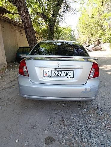 Chevrolet Lacetti: 2008 г., 1.6 л, Автомат, Газ, Седан