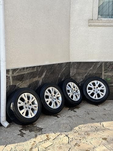 yuan up: Литые Диски R 16 Toyota, Комплект, отверстий - 5, Б/у — 1