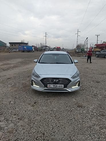 Hyundai Sonata: 2017 г., 2 л, Автомат, Газ, Седан