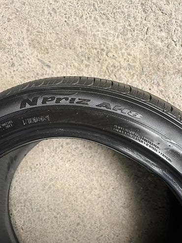 pirelli p zero: Комплект из 4 летних шин для легкового авто/SUV. - Размер: 215 50 17 — 9