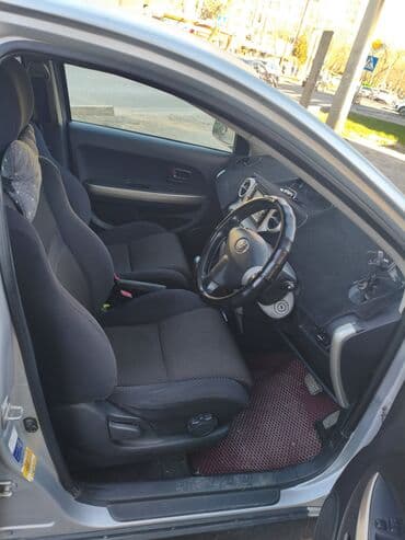 corolla runx: Toyota ist: 2002 г., 1.5 л, Автомат, Бензиновая, Хэтчбэк — 6