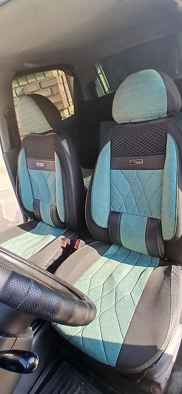 Унаа: Daewoo Matiz: 2010 г., 0.8 л, Кол менен иштөөчү, Бензин, Хетчбек — 4