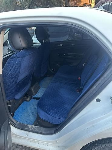 tesla model 3: BYD L3: 2019 г., Механика, Электромобиль, Седан — 2