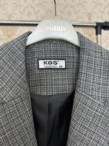 Айымдардын кийими: Женский брючный костюм KGS Collection, размер 40. Производство — — 2
