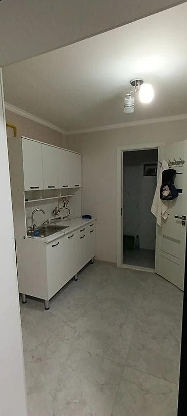osh flat: 2 комнаты, Ак-Ордо 1 ж/м Агентство недвижимости, Парам без детей, от 3 месяцев, от 6 месяцев, от 1 года, С мебелью частично — 1