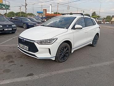 BYD E2: 2020 г., 0.1 л, Автомат, Гибрид, Кроссовер at lalafo.kg BYD E2: 2020 г., 0.1 л, Автомат, Гибрид, Кроссовер
