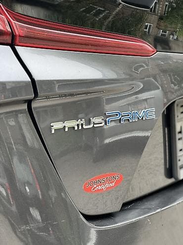 work r18: Toyota Prius: 2018 г., 1.8 л, Вариатор, Гибрид, Хэтчбэк — 10