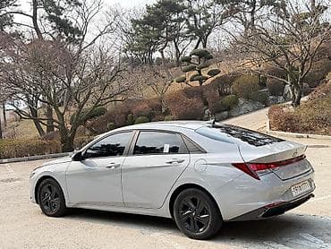 салквн тор: Hyundai Avante: 2021 г., 1.6 л, Автомат, Гибрид, Седан — 3