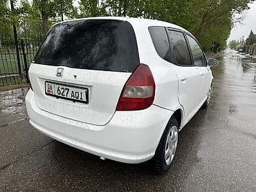 Унаа сатуу: Honda Fit: 2002 г., 1.3 л, Вариатор, Бензин, Хетчбек — 3