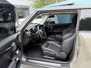 Mini: Mini Mini Cooper (2002-Present): 2019 г., 1.5 л, Автомат, Бензин, Хэтчбэк — 7