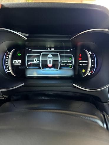 jetour x70 plus: Jetour : 2023 г., 1.5 л, Автомат, Бензин, Кроссовер — 4