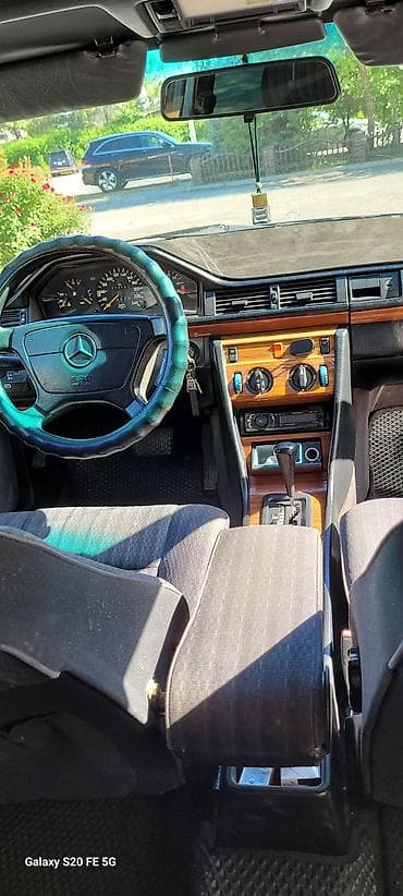 Унаа сатуу: Mercedes-Benz W124: 1992 г., 3 л, Автомат, Бензин, Седан — 9