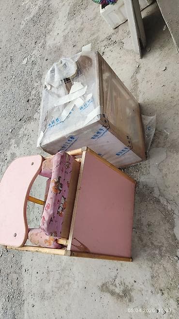 деревянный: Экоону сатамын, баары жакшы абалда. Лев Толстой-Баха тарап, Рабочий — 2