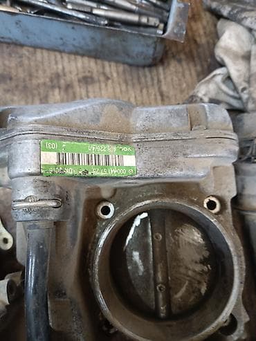 Дроссельная заслонка Mercedes-Benz Оригинал