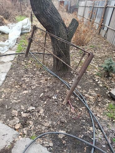 офисные кресла бишкек бу: Баёк для замеса раствора 1000 сом, бочки 200 литров 1000 сом, тапчан — 7