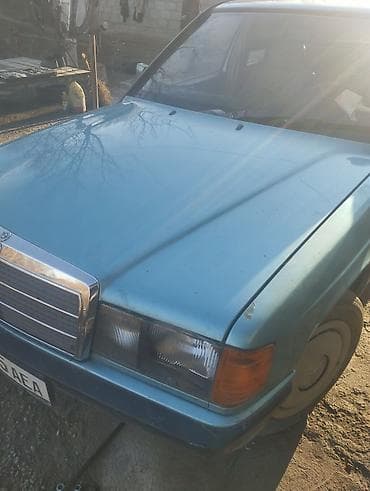 124 ешка: Mercedes-Benz 190: 1986 г., 2 л, Механика, Бензин, Седан — 1