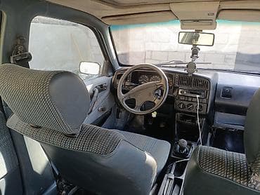 camry 50 2012: Volkswagen Passat Variant: 1992 г., Механика, Бензин, Универсал — 2