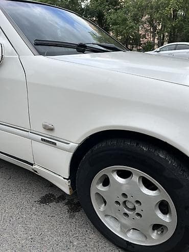 g wagon: Mercedes-Benz C-Class: 1997 г., 1.8 л, Механика, Бензин, Седан — 10