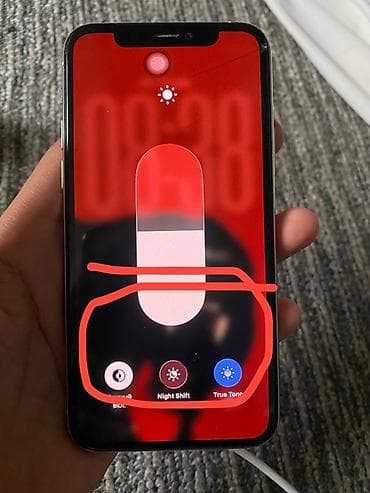 poco 3: IPhone 11 Pro, Б/у, 256 ГБ, Серебристый, 71 % — 5