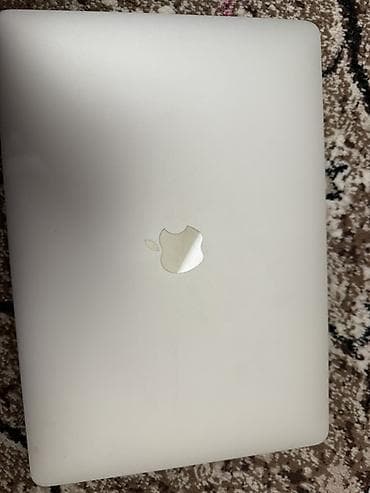 Apple MacBook Pro 13" (2017, два порта Thunderbolt 3) - Дисплей 13