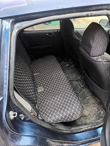 китайская маленькая машина: Honda Fit: 2002 г., 1.3 л, Вариатор, Бензин, Хэтчбэк — 6