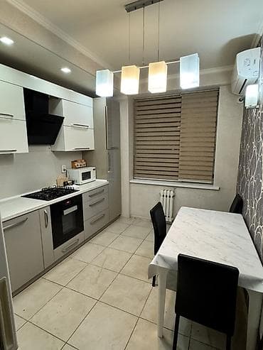 3 к: 2 комнаты, С мебелью частично — 3