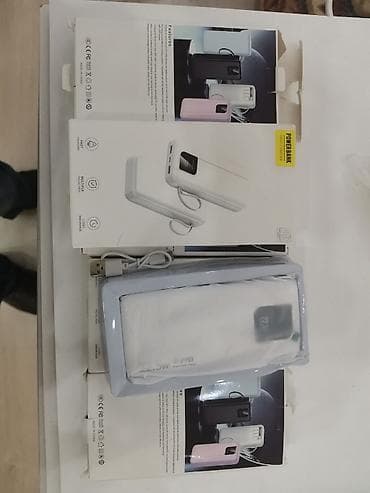 hdmi micro usb: Повербанк с дисплеем и встроенными кабелями цвета белый и черный - — 1