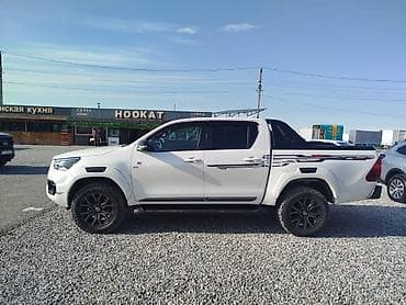 infinity fx: Toyota Hilux: 2022 г., 4 л, Автомат, Газ, Пикап — 5