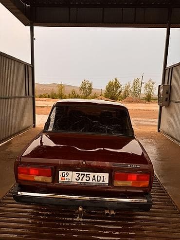 авто г каракол: ВАЗ (ЛАДА) 2107: 2006 г., 1.7 л, Кол менен иштөөчү, Бензин, Седан — 8