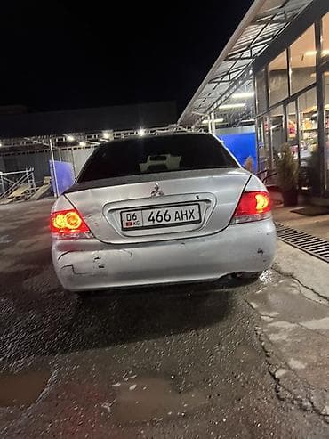 sprinter rx: Mitsubishi Lancer: 2003 г., Седан — 2