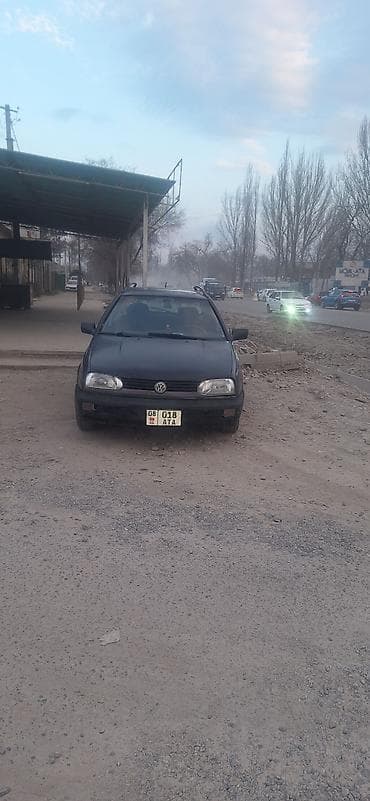 Volkswagen Golf: 1993 г., Хэтчбэк